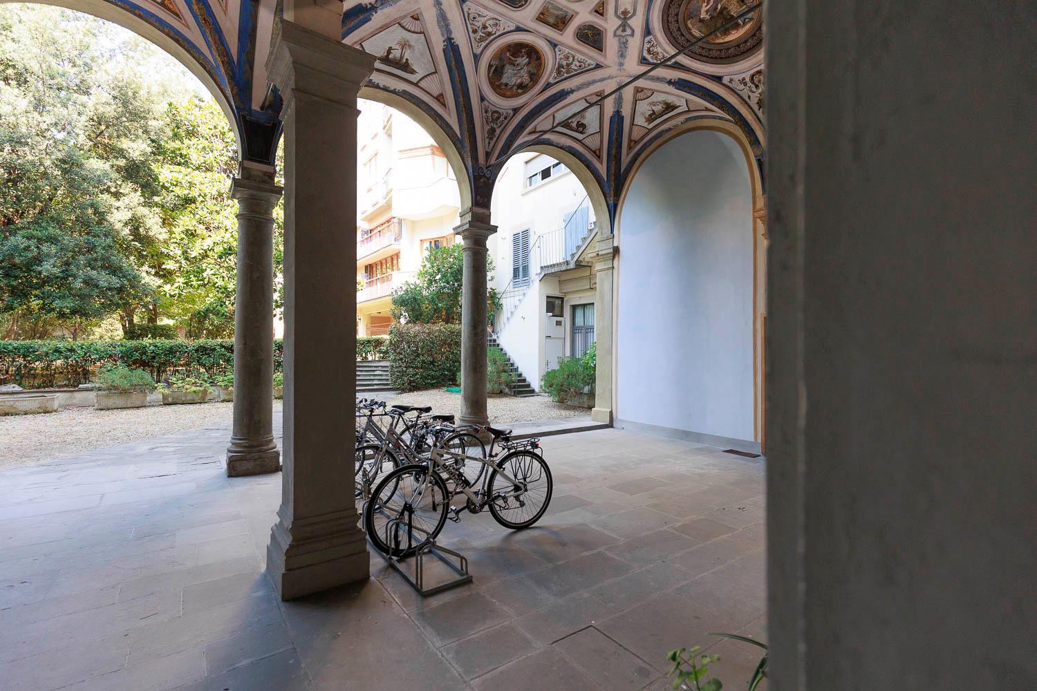 Palazzo Caccini Luxury Apartment فلورنس المظهر الخارجي الصورة